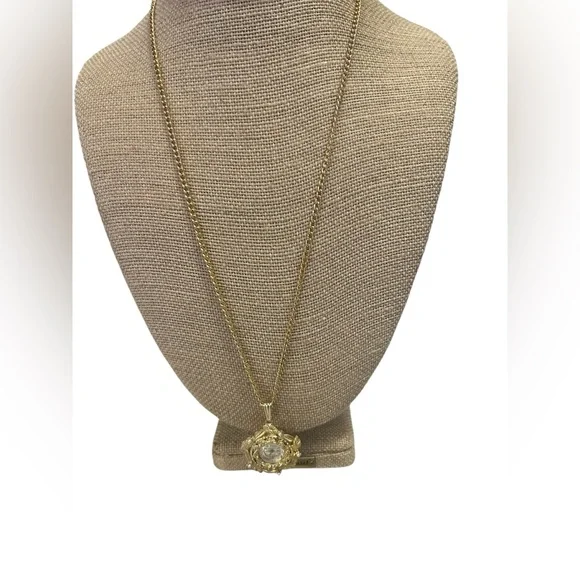 Bird Nest Watch Necklace - Picture 2 of 2